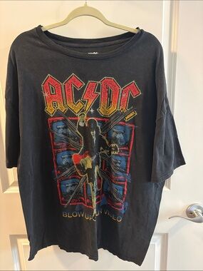 AC/DC Tour T-Shirt — Size XL